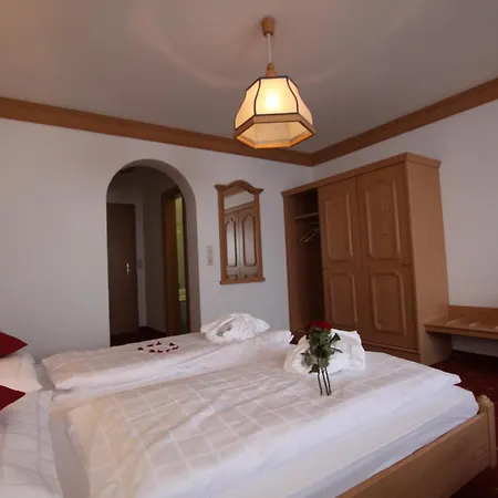 Gast- Und Christler Inn