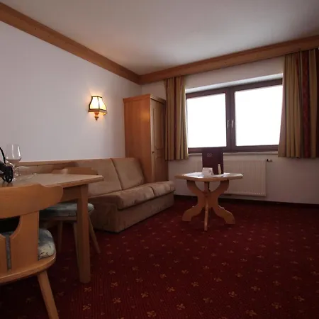 Inn Gast- Und Christler