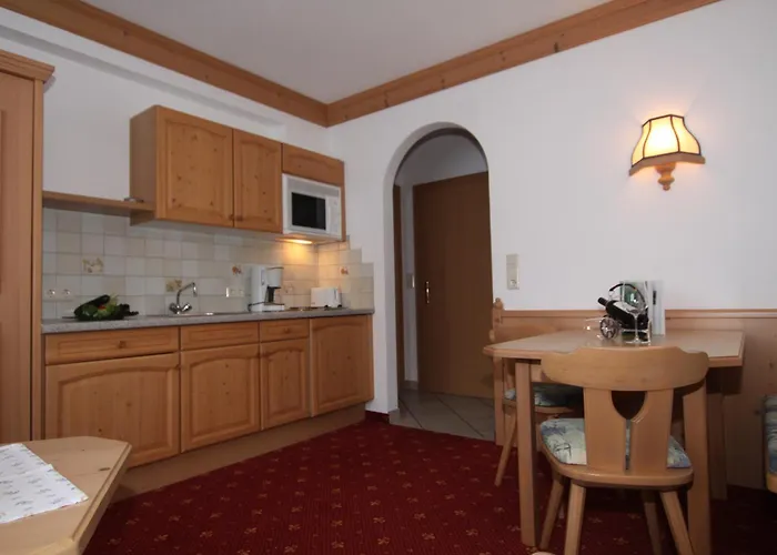 Värdshus Gast- Und Christler Tux