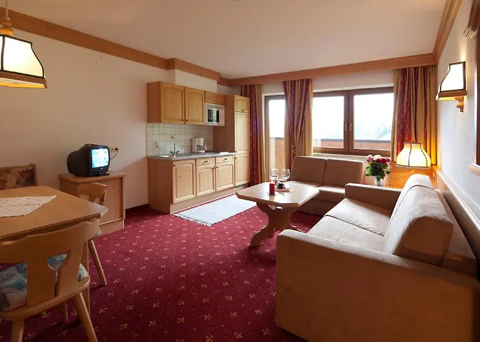 Zajazd Gast- Und Christler Tux